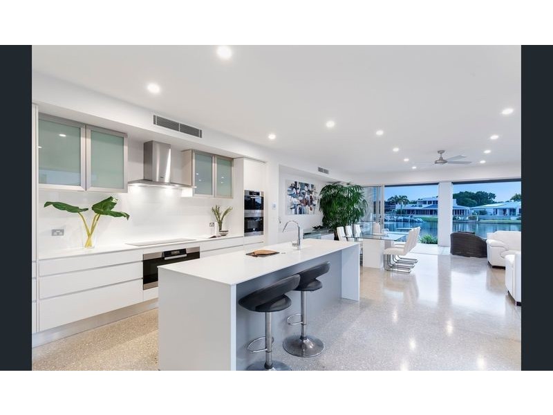 13 Waterside Court, Noosa Waters QLD 4566