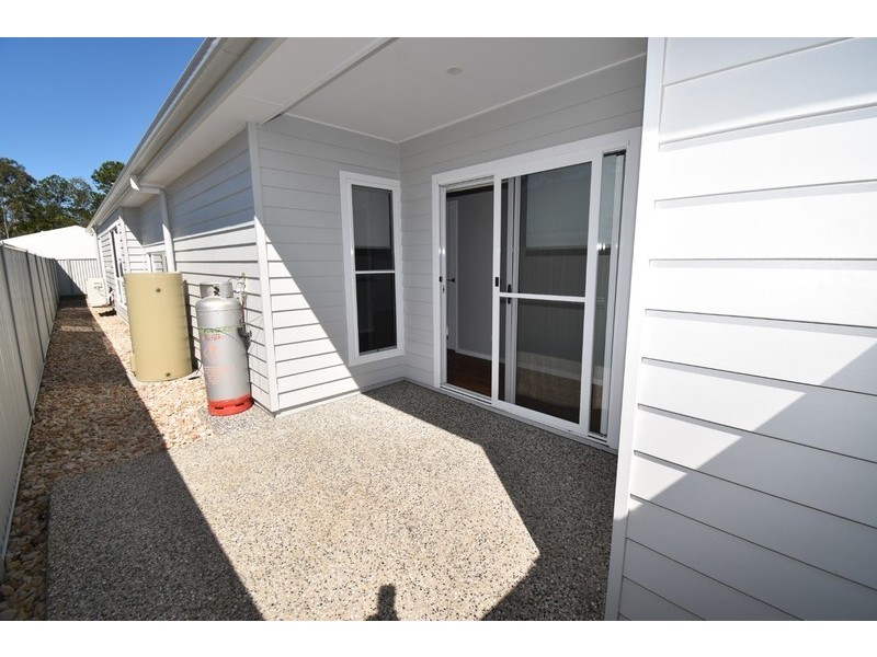 1/12 Grove Boulevard, Mooloolah Valley QLD 4553