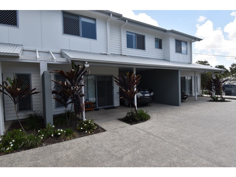 2/85 Poinciana Ave, Tewantin QLD 4565