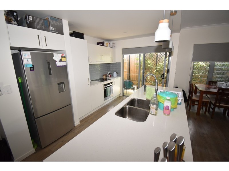 2/85 Poinciana Ave, Tewantin QLD 4565