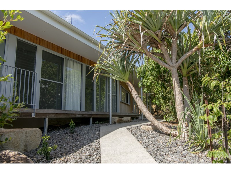 42 Lowry Street, Peregian Beach QLD 4573