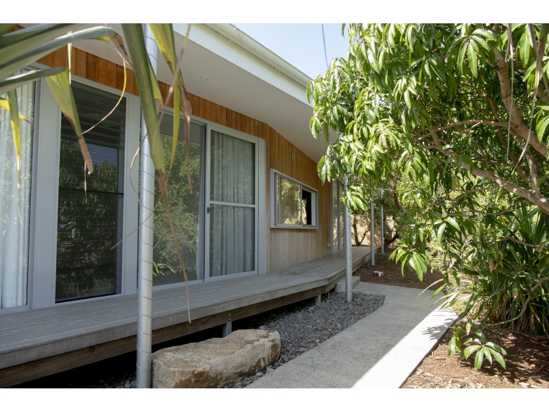 42 Lowry Street, Peregian Beach QLD 4573