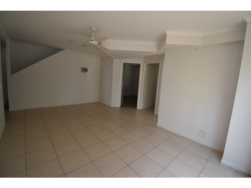 2/22 Orealla Cres, Sunrise Beach QLD 4567