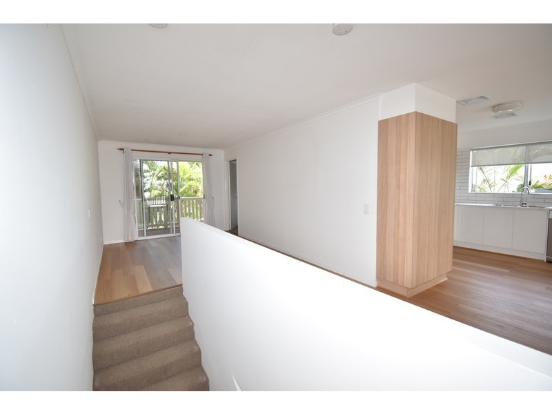 2/22 Orealla Cres, Sunrise Beach QLD 4567