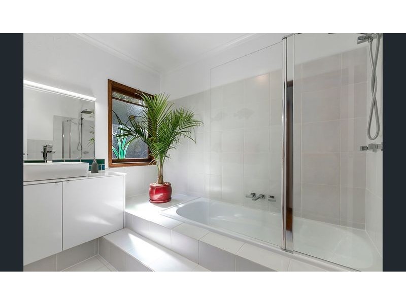 3 Belfa Place, Noosa Heads QLD 4567