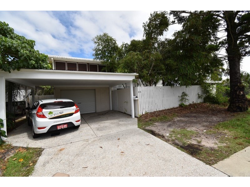 35 Pacific Ave, Sunshine Beach QLD 4567