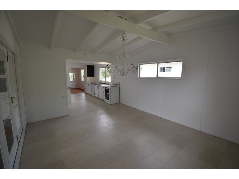 35 Pacific Ave, Sunshine Beach QLD 4567