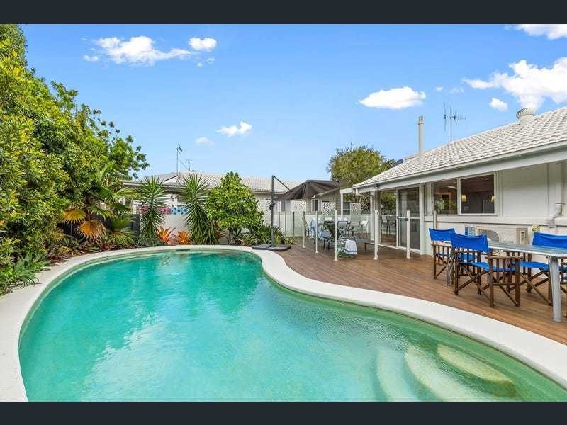 64 Orient Drive, Sunrise Beach QLD 4567