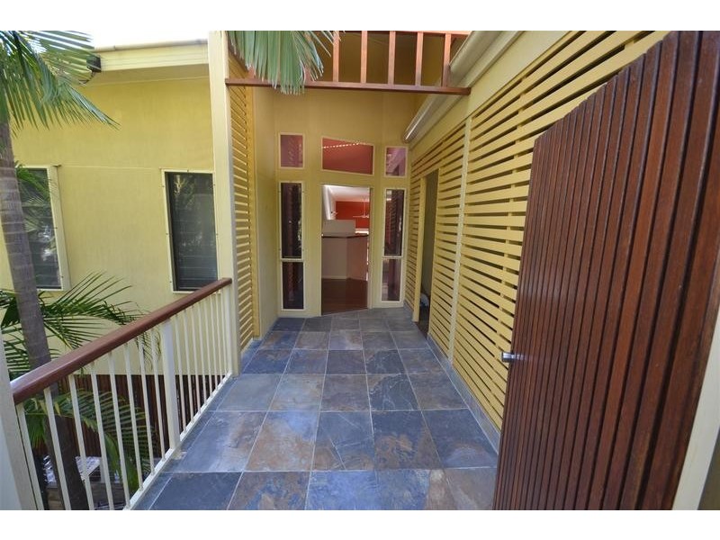 17 Eugarie Street, Noosa Heads QLD 4567