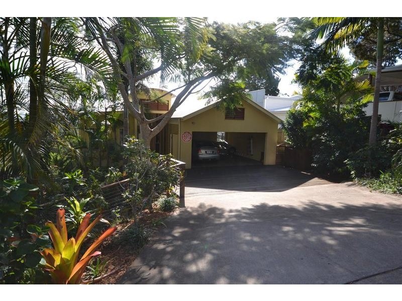 17 Eugarie Street, Noosa Heads QLD 4567