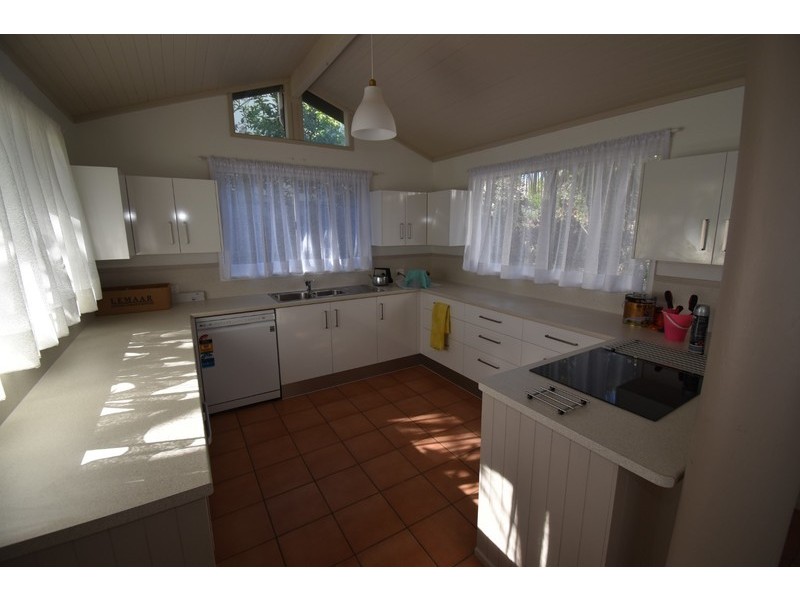 18 Oriole Ave, Peregian Beach QLD 4573