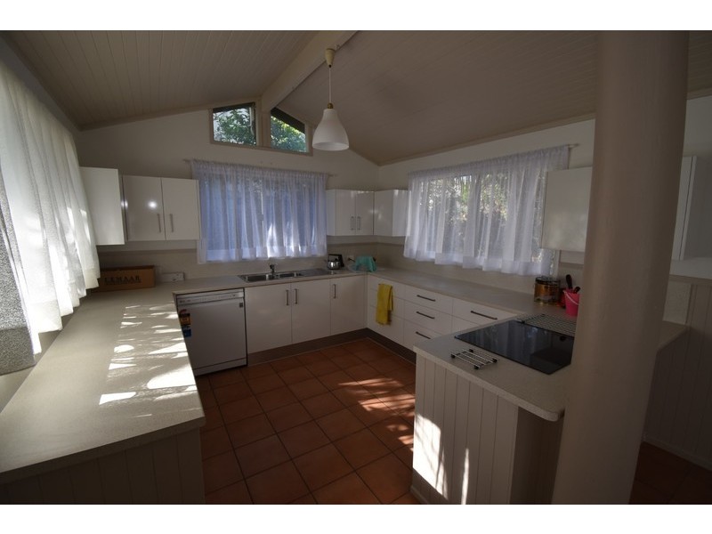 18 Oriole Ave, Peregian Beach QLD 4573