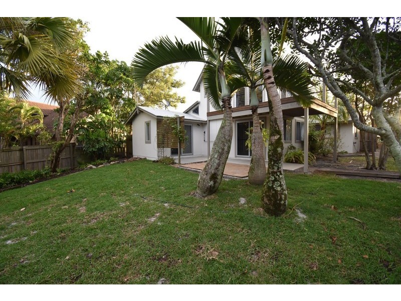 18 Oriole Ave, Peregian Beach QLD 4573