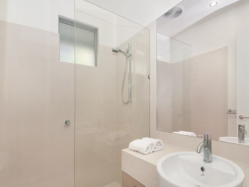 1/36 Ventura Street, Sunrise Beach QLD 4567