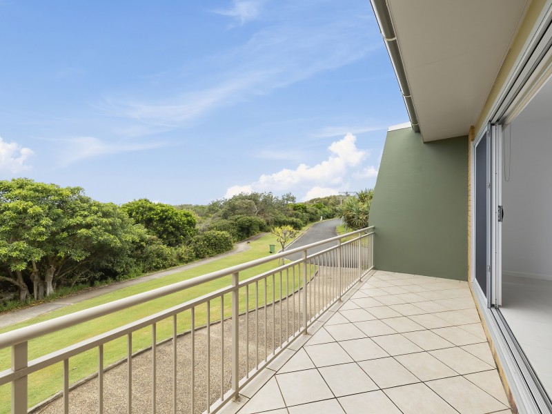2/2 Tristania Drive, Marcus Beach QLD 4573