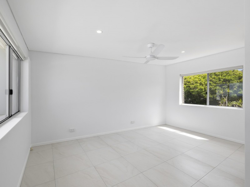 2/2 Tristania Drive, Marcus Beach QLD 4573