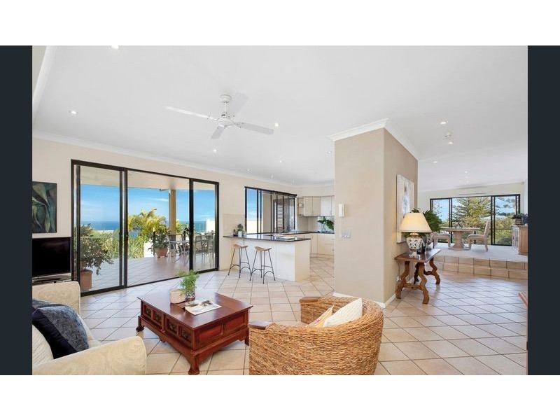 4 Enterprise Street, Sunshine Beach QLD 4567