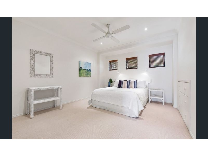 4 Enterprise Street, Sunshine Beach QLD 4567