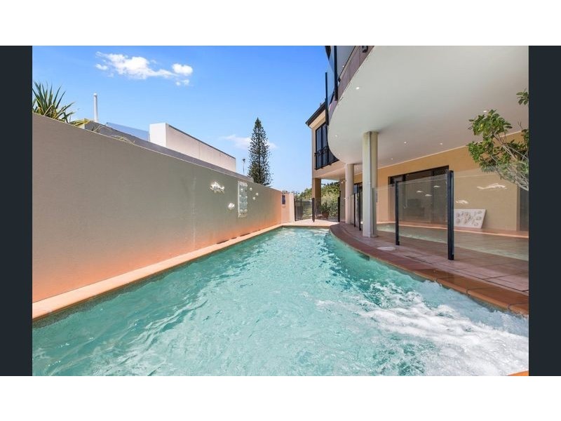 4 Enterprise Street, Sunshine Beach QLD 4567