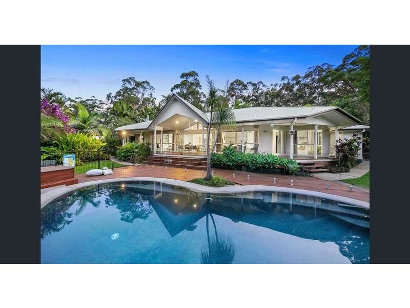 33 Kingsgate Drive, Tinbeerwah QLD 4563