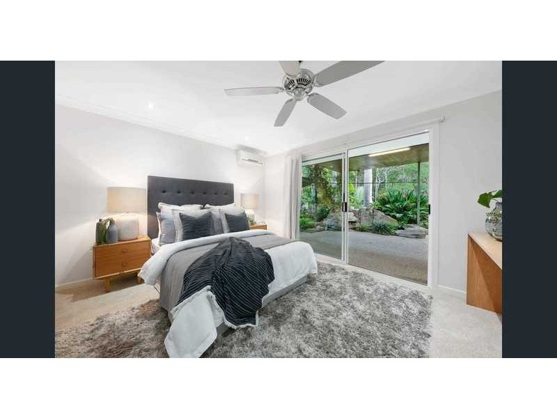 33 Kingsgate Drive, Tinbeerwah QLD 4563