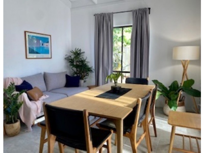 27 Toulambi St, Noosa Heads QLD 4567