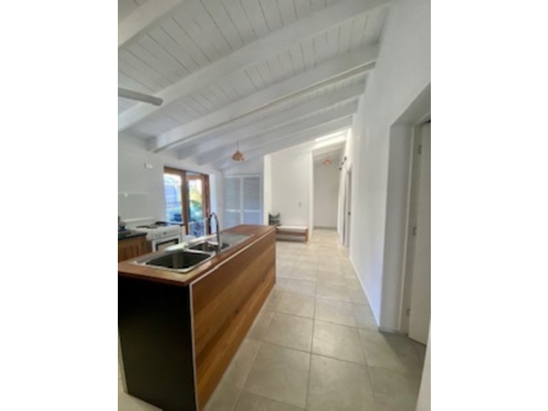 27 Toulambi St, Noosa Heads QLD 4567