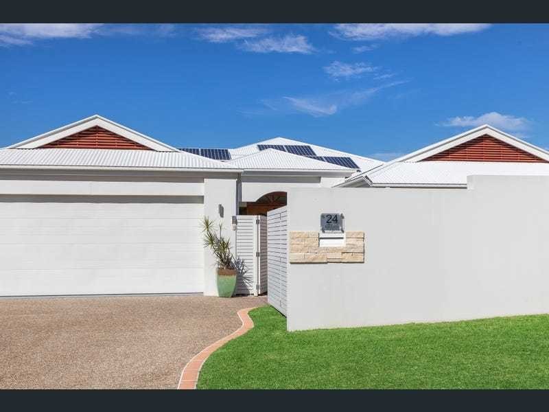 24 Regatta Circ, Noosaville QLD 4566