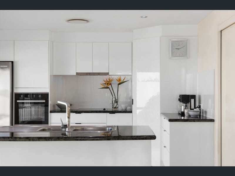 24 Regatta Circ, Noosaville QLD 4566