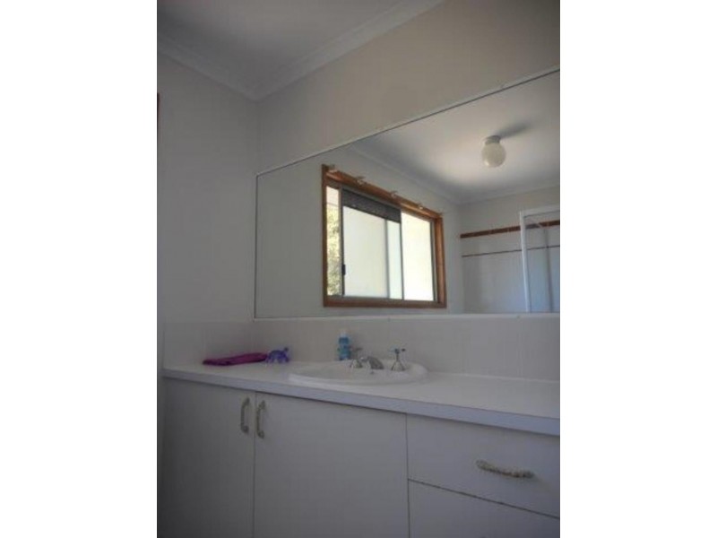 24 Wavecrest Ave, Castaways Beach QLD 4567