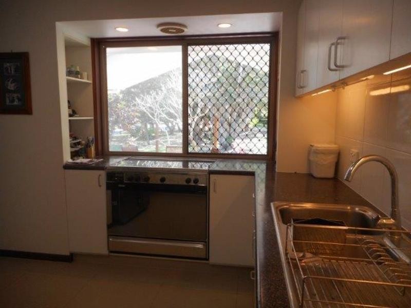 24 Wavecrest Ave, Castaways Beach QLD 4567