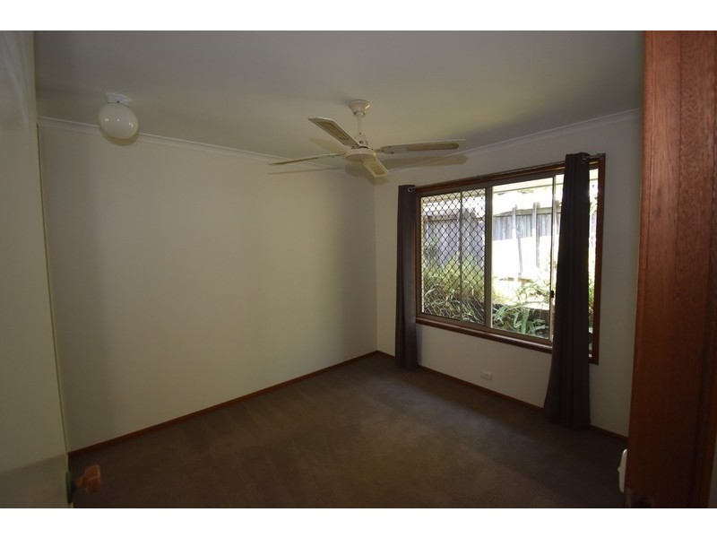 24 Wavecrest Ave, Castaways Beach QLD 4567