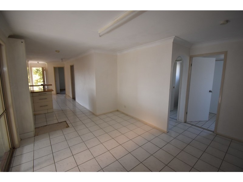 23 Dame Patti Drve, Sunrise Beach QLD 4567