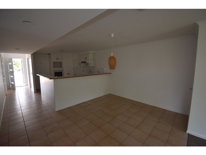 2/8 Sunseeker Close, Noosa Waters QLD 4566