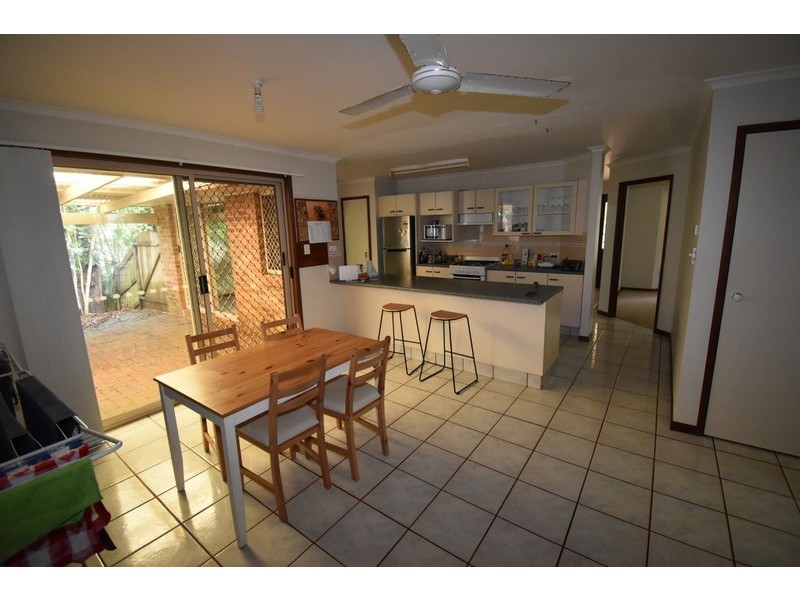 9 Pavonia St, Peregian Beach QLD 4573