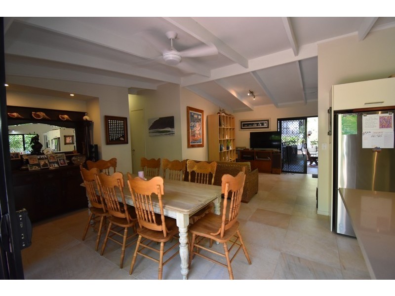 1 Lunar Cres, Noosa Heads QLD 4567