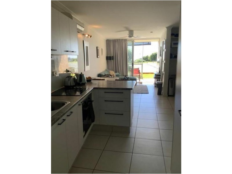 4/254 Alexandra Pde, Alexandra Headland QLD 4572