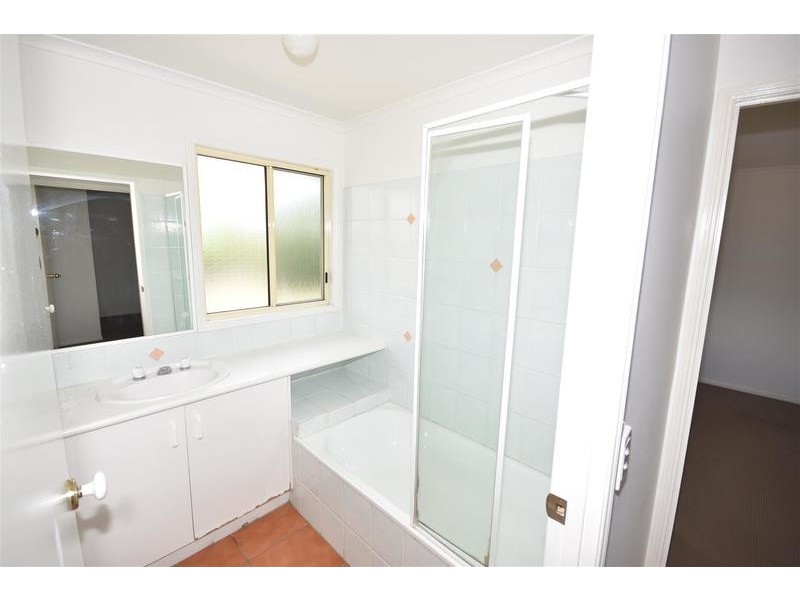 1 Hawley Court, Sunrise Beach QLD 4567