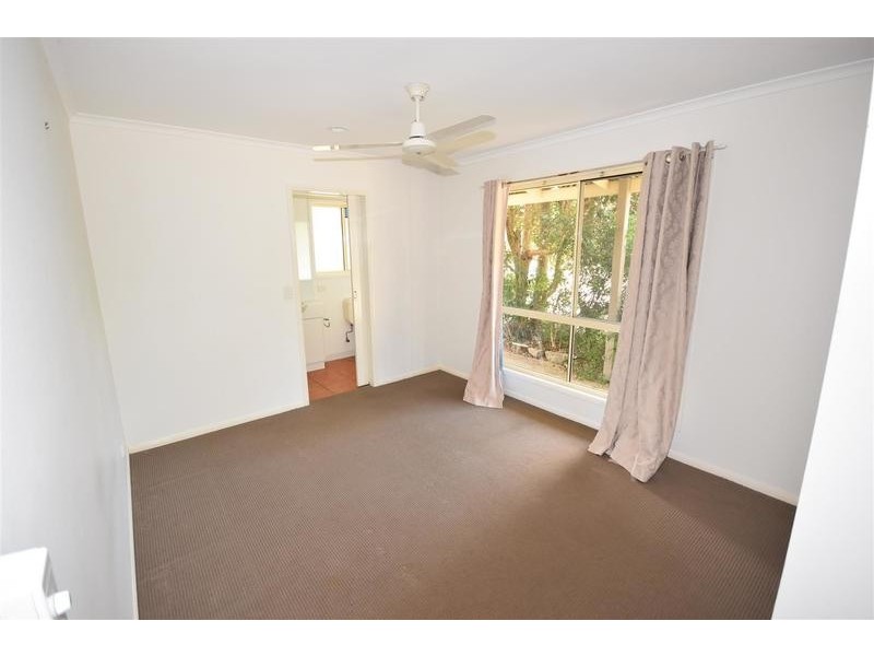 1 Hawley Court, Sunrise Beach QLD 4567