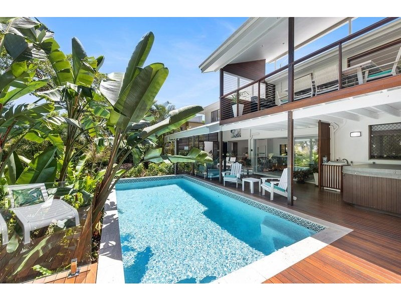6 Winbirra Way, Noosa Heads QLD 4567