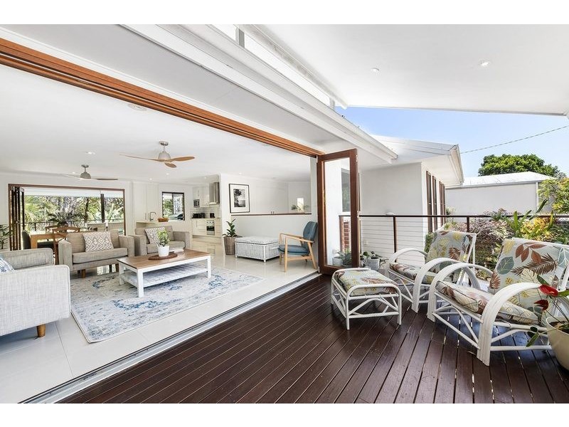6 Winbirra Way, Noosa Heads QLD 4567