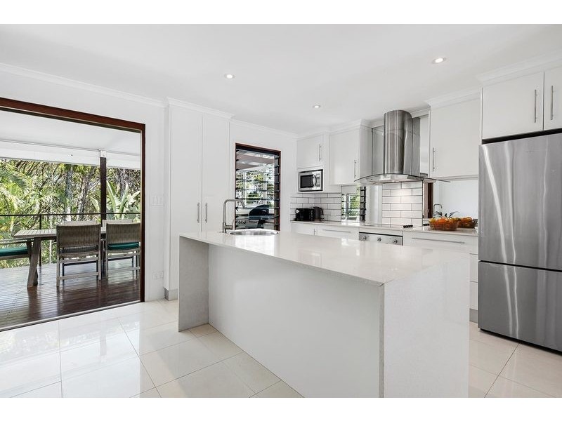 6 Winbirra Way, Noosa Heads QLD 4567