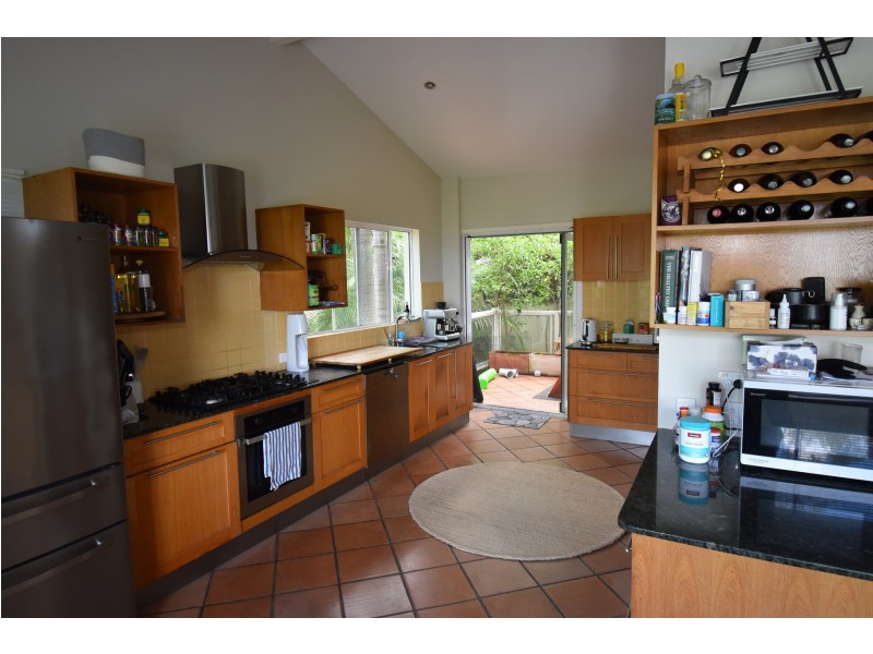 44 Nairana Rest, Noosa Heads QLD 4567
