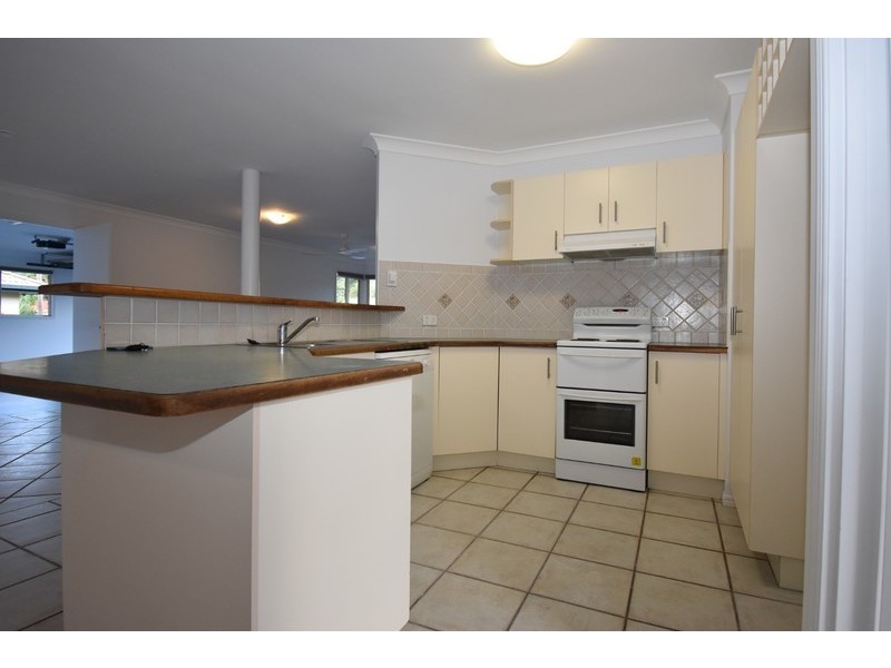 121 Griffith Ave, Tewantin QLD 4565