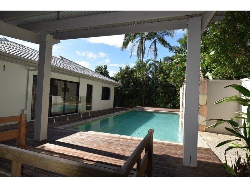 124 Shorehaven Dr, Noosa Waters QLD 4566