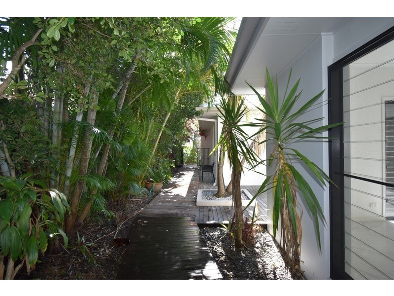124 Shorehaven Dr, Noosa Waters QLD 4566