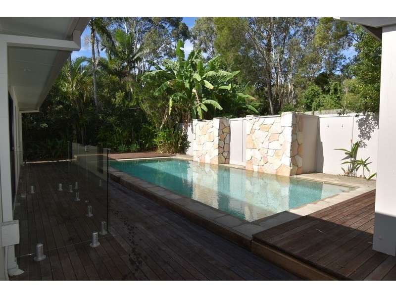 124 Shorehaven Dr, Noosa Waters QLD 4566