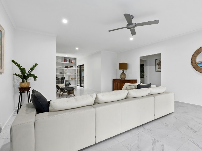 124 Shorehaven Dr, Noosa Waters QLD 4566