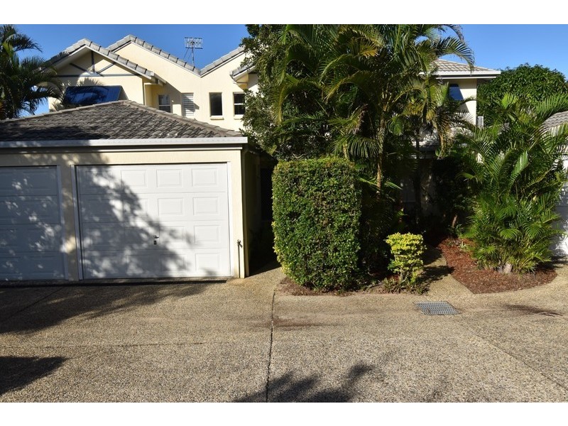 2/15 Avocet Parade, Peregian Beach QLD 4573