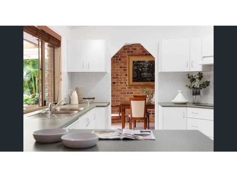 22 Seacove Crt, Noosaville QLD 4566